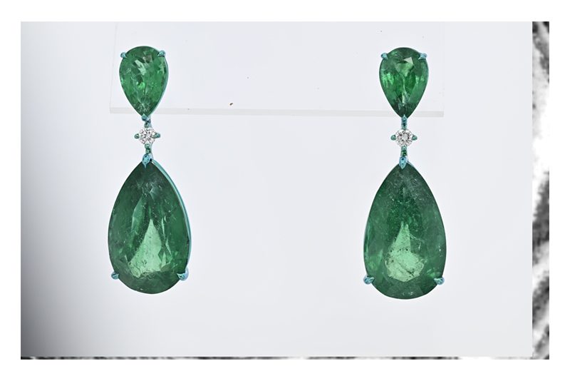 Jewelry retouching service after editing
